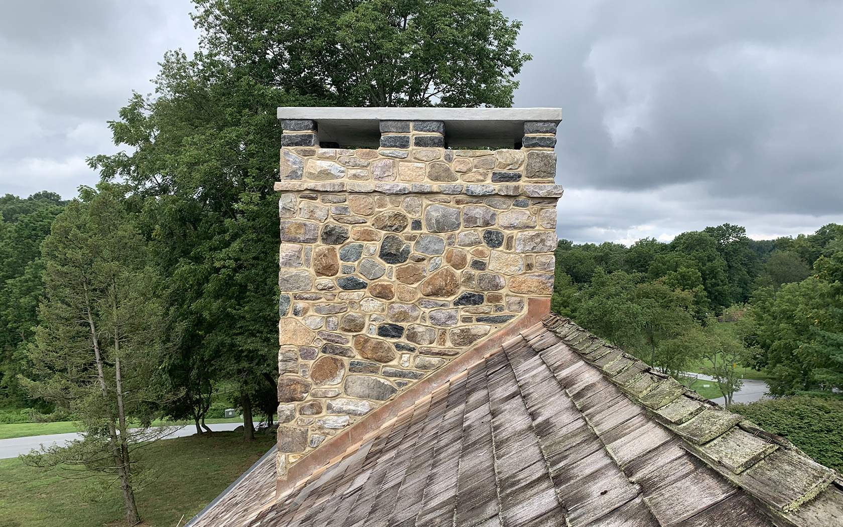 Stone house chimney results 8